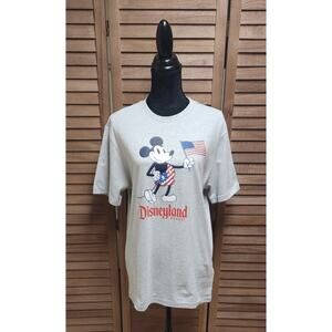 Walt Disney Land Resort Shirt Adult Medium Gray Mickey Mouse American Flag Parks